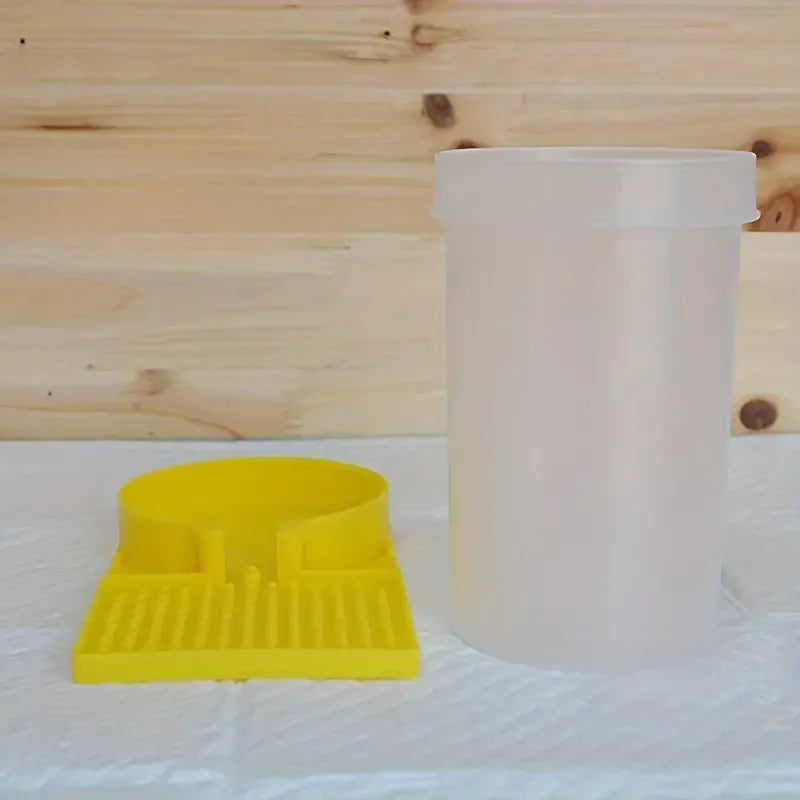 Water Dispenser for Chicks - Anti-Drowning